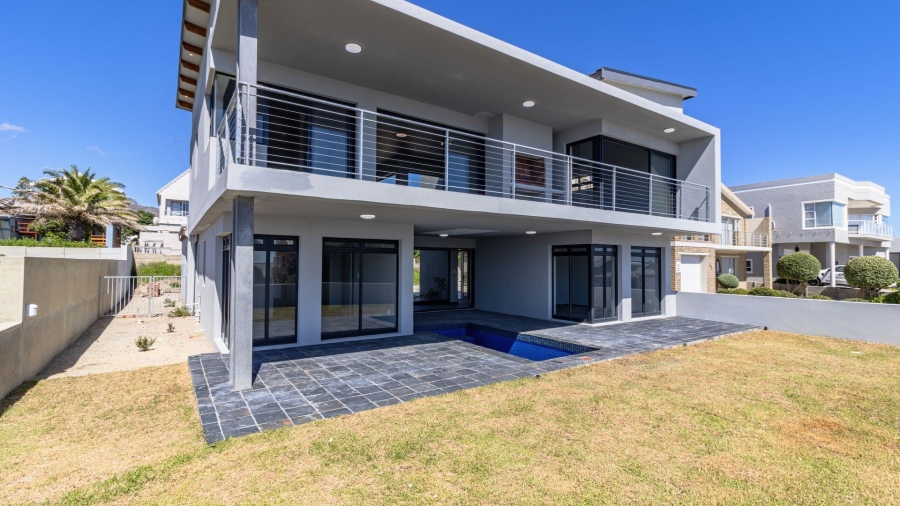 3 Bedroom Property for Sale in De Kelders Western Cape